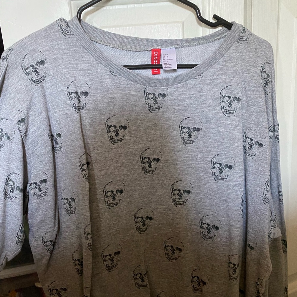 Skull Sweatshirt
